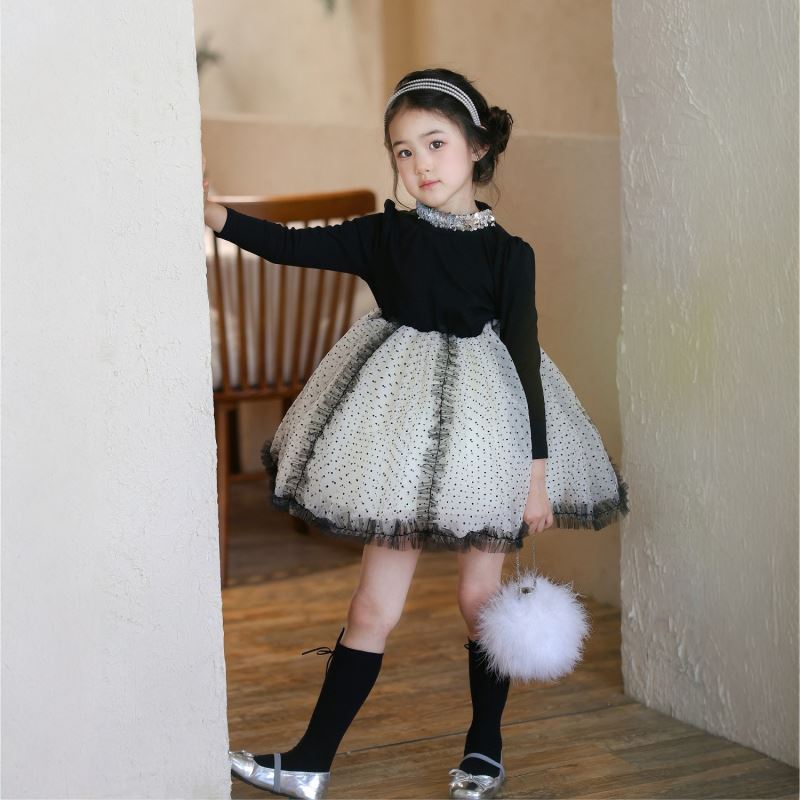 2025秋新品★子供服　ワンピース★90cm〜140cm
