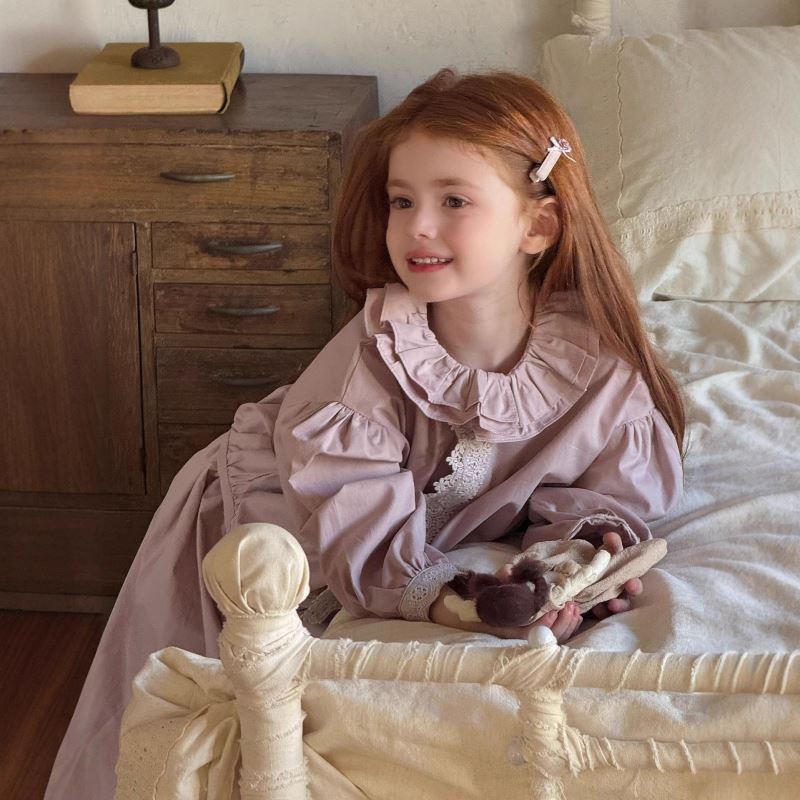 2025秋新品 otaly★子供服　セットアップ★90cm〜140cm 2色