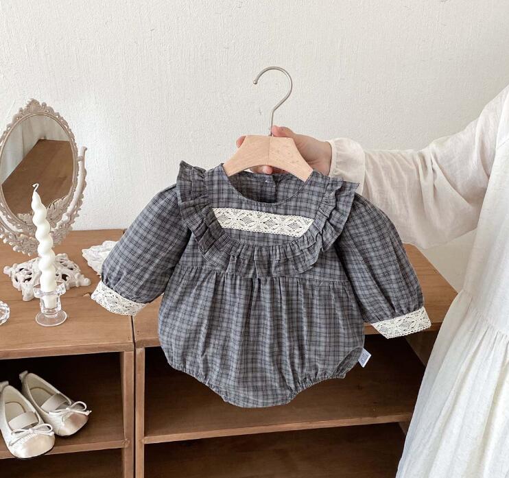 2025秋新入荷★ベビー服　ロンパース★66cm〜90cm