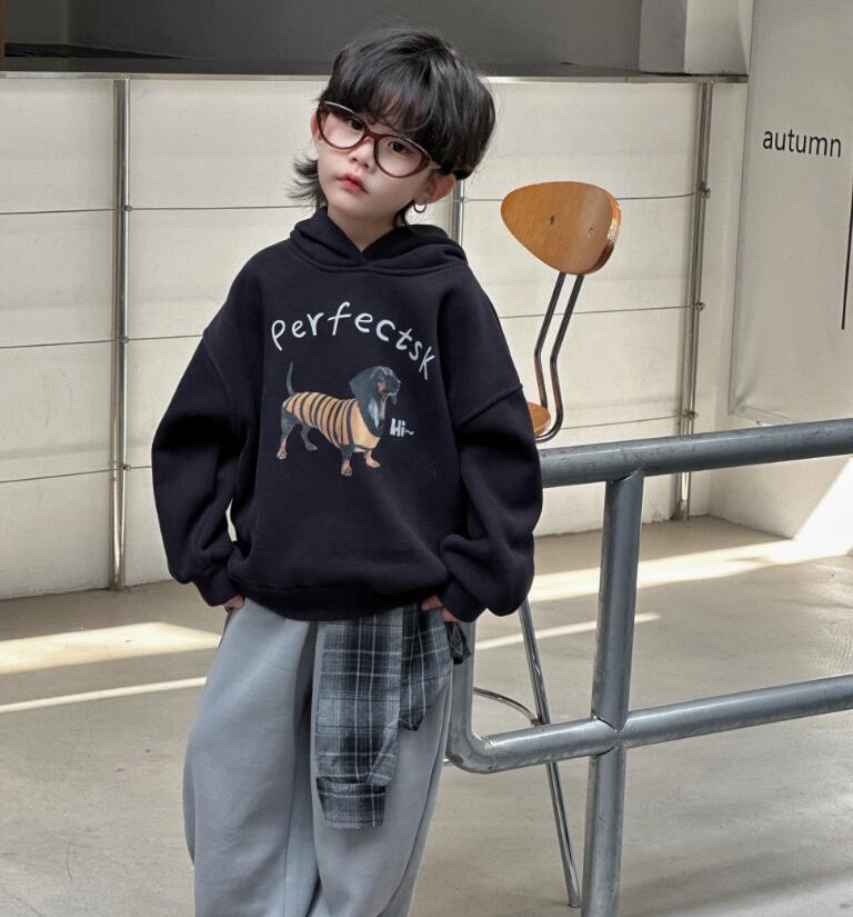 2025冬新品★子供服　パーカー　トップス★90cm〜150cm 2色