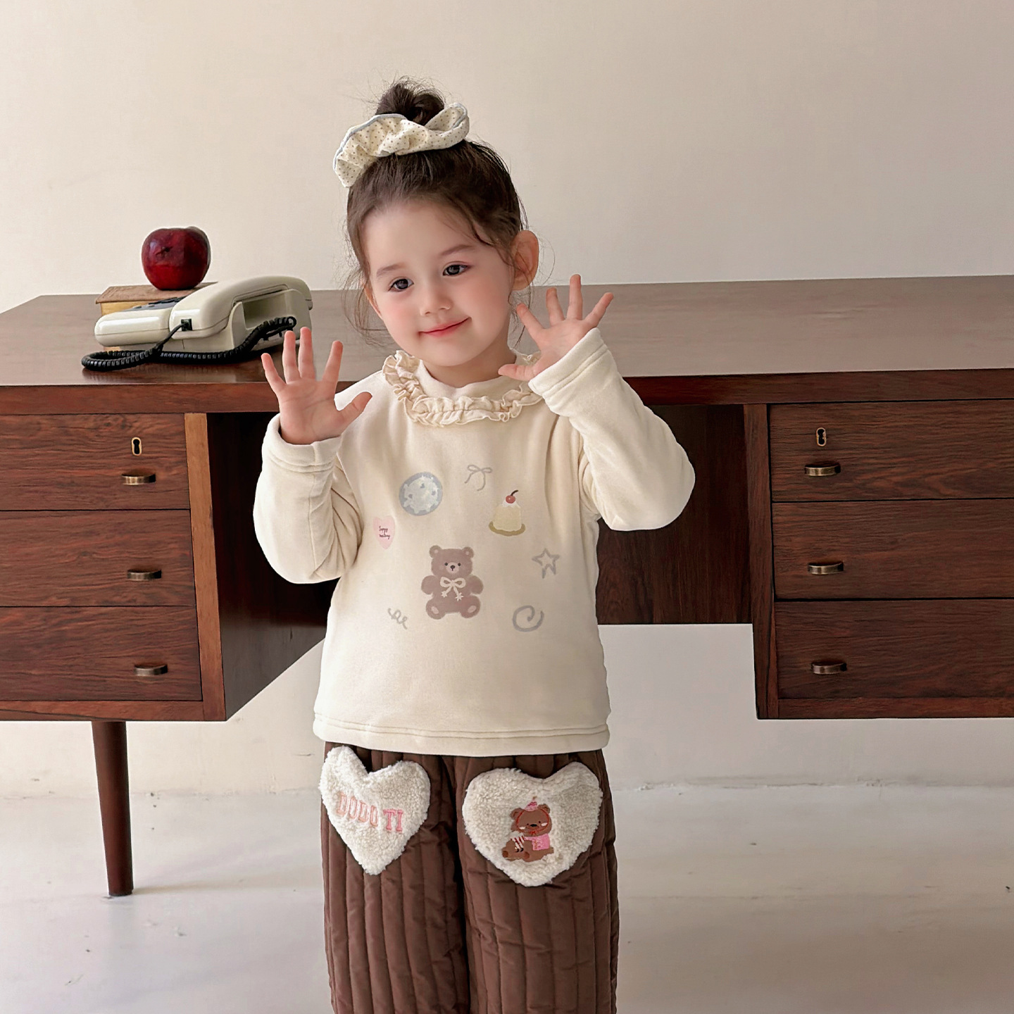 2025新作★子供服　トップス　裏起毛★80cm〜130cm