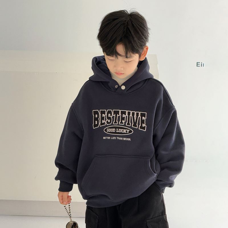 2026新品★子供服　パーカー　裏起毛★120cm〜170cm