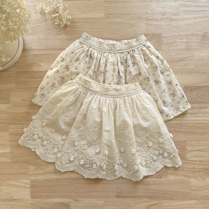 2026新品★子供服　スカート★90cm〜140cm