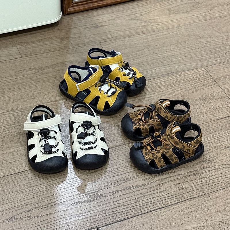 2026新入荷★子供靴★シューズ　サンダル★16/12.5cm〜26/16.5cm 3色