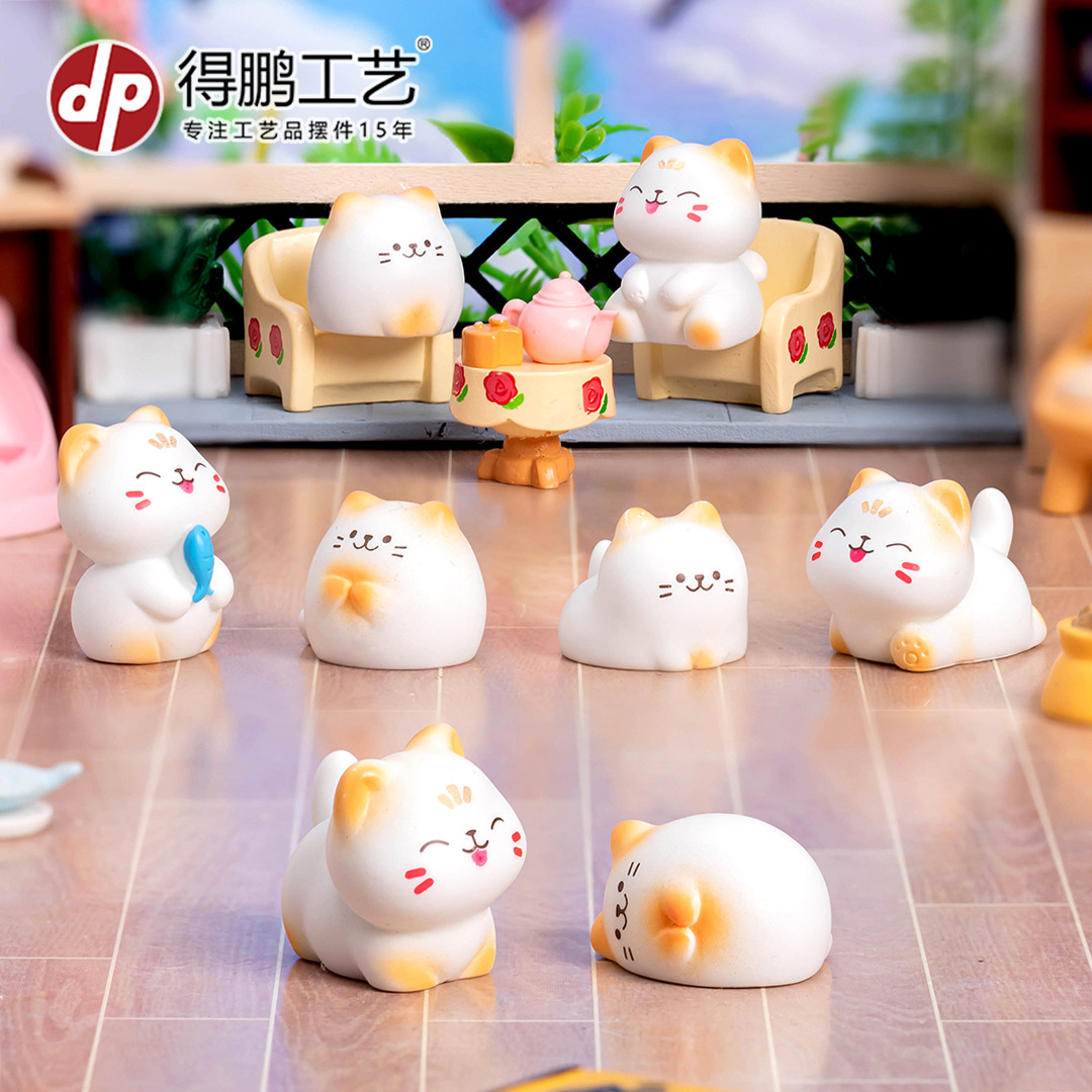 【DIY装飾品】ぶら下げパーツ / 卓上&車載用ミニフィギュア / 小物置物