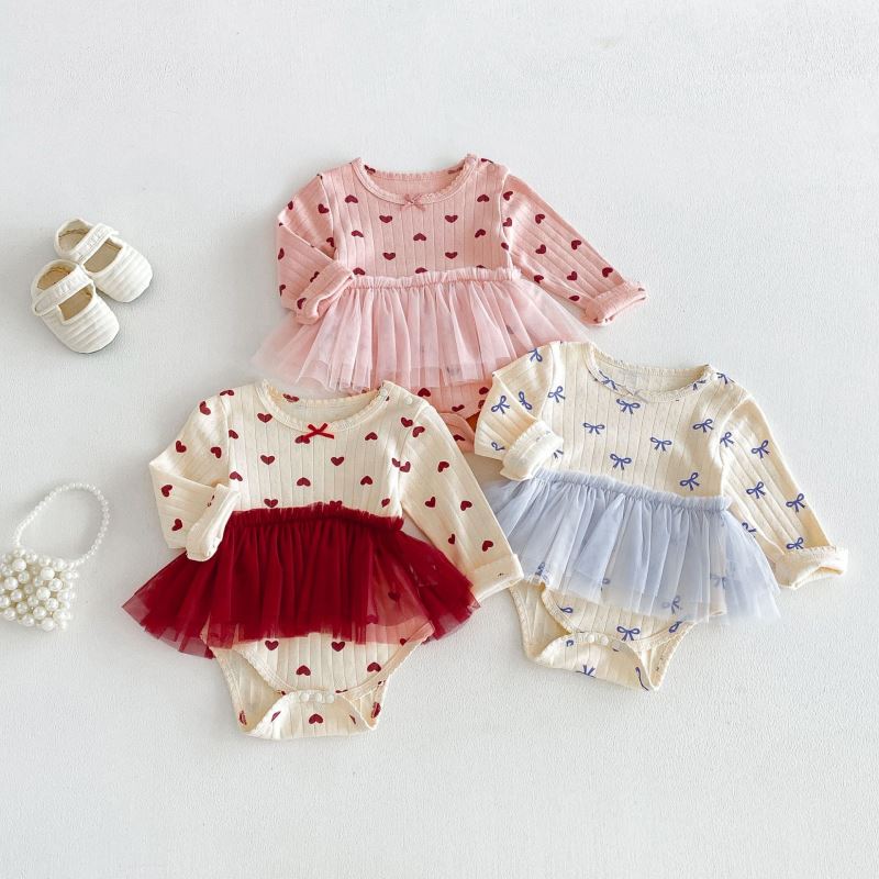 2026秋新入荷★ベビー服　ロンパース★66cm〜90cm 3色