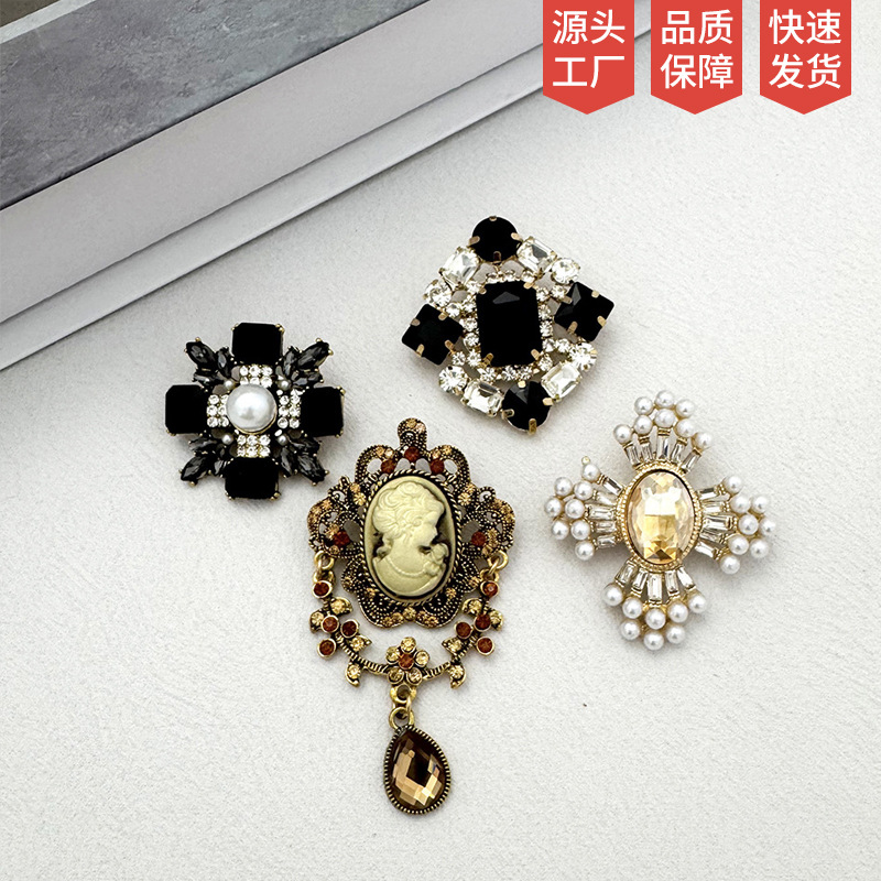 雑貨★バッジ★帯留め★ピン★ブローチ
