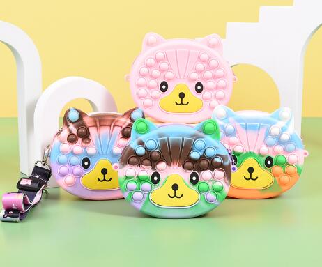 2022新品★大人気ミニバッグ★コインケース★ストラップ★玩具★プッシュポップ