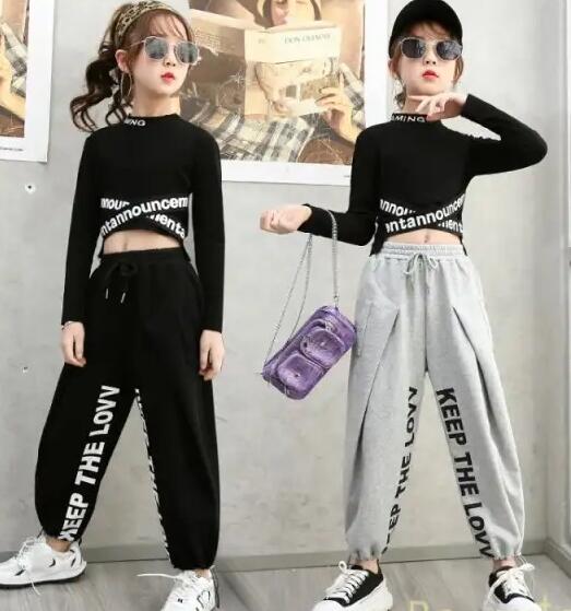 2023新品★子供服　トップス+ズボン　セットアップ★110-170cm★2色