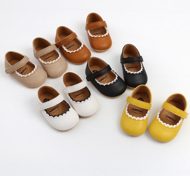 2023春新品★ベビー用靴　シューズ　歩き靴　11-13cm★5色