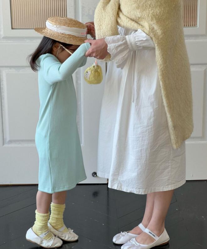 2023新品★子供服　ワンピース★80-130cm★2色