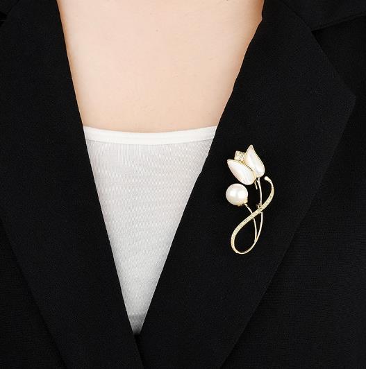 新品★レディースアクセサリー　ブローチ　コサージュ★