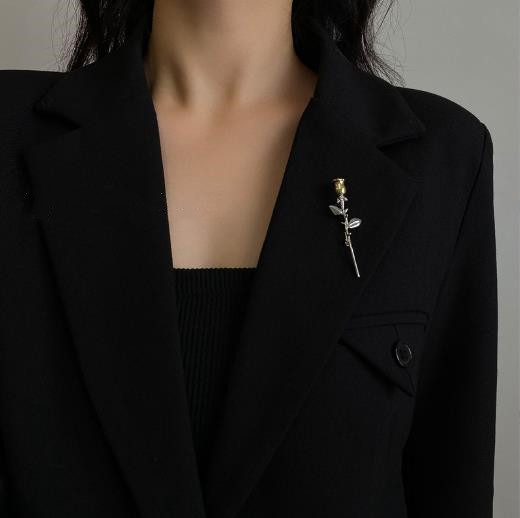 新品★レディースアクセサリー　ブローチ　コサージュ★