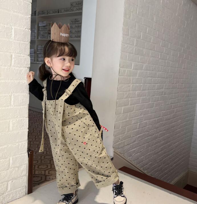 2023年★子供服　サロペット★90-140cm★