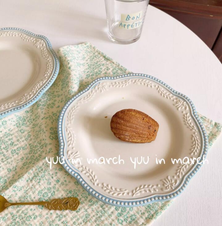 ★超人気★インテリア　テンレスパレット★お皿★2色