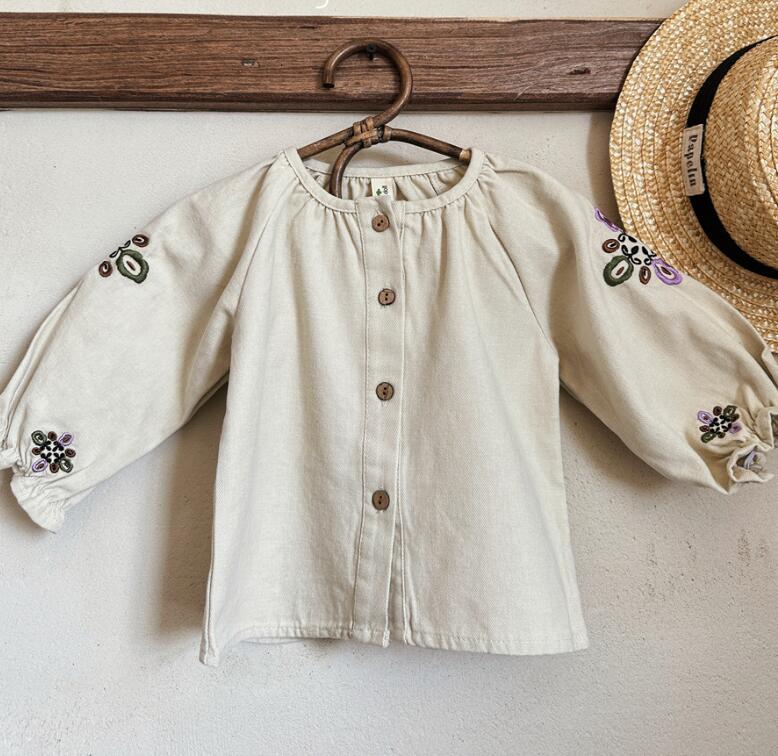 2023秋新作★子供服　刺繍トップス★90-130cm★