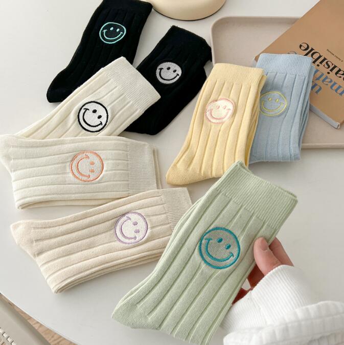 「2023秋」靴下★レデイース★ソックス★大人用★女性用靴下★可愛い★笑顔★8色