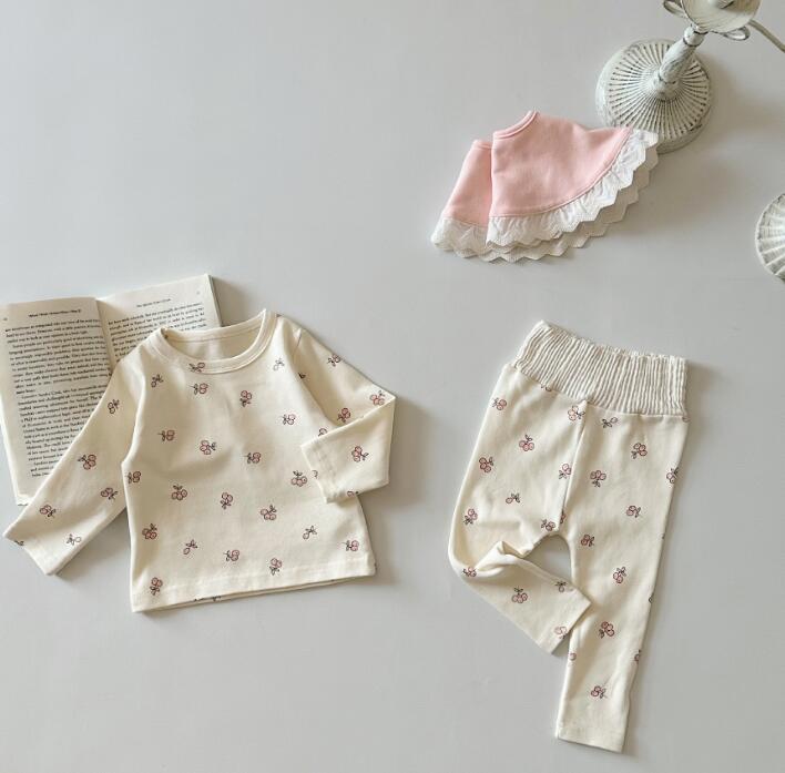 2024新品★ベビー服★トップス+ズボン+涎掛け★66-90cm★