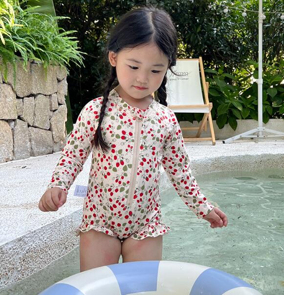 「2024」子供服★水着★連体服★砂浜★長袖★キッズ女の子★90-140CM