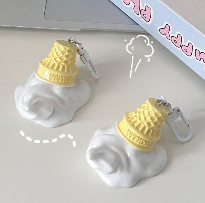 ★可愛いキーホルダー　装飾品★キーチェーン　DIYパーツ★