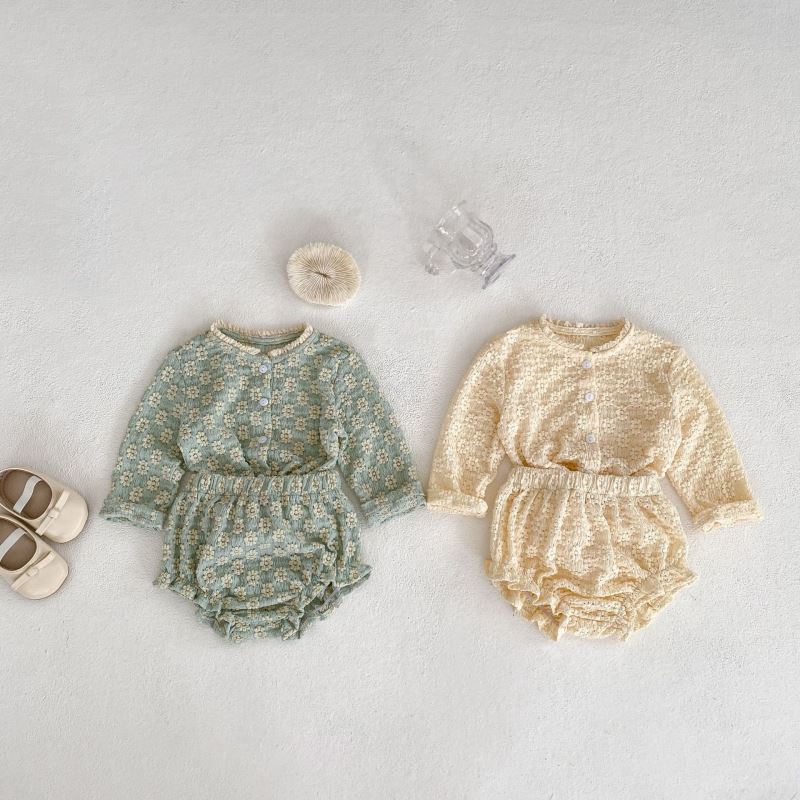 「2024」子供服★トップス+ショートパンツ★セットアップ★韓国風子供服★2色66cm〜100cm