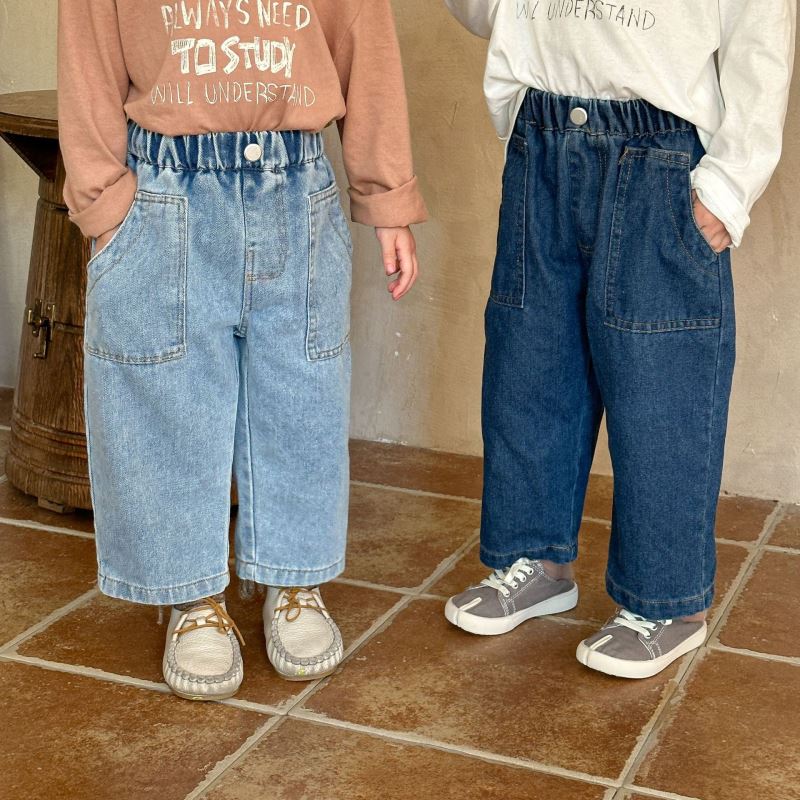 2024秋新入荷★子供服　デニムズボン★80cm〜150cm 2色