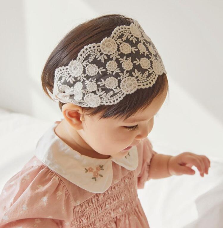 雑貨★髪飾り　ベビーヘアバンド★アクセサリー★2色