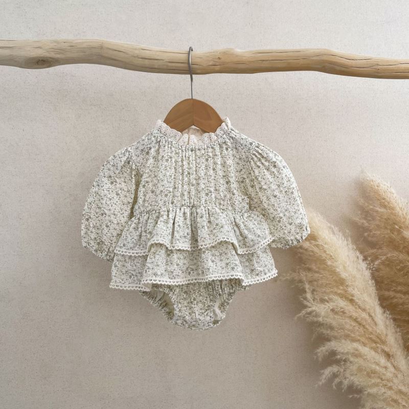 2024秋新入荷★ベビー服　ロンパース★66cm〜90cm