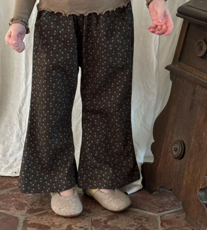 2024秋otaly★子供服　ズボン★90cm〜130cm