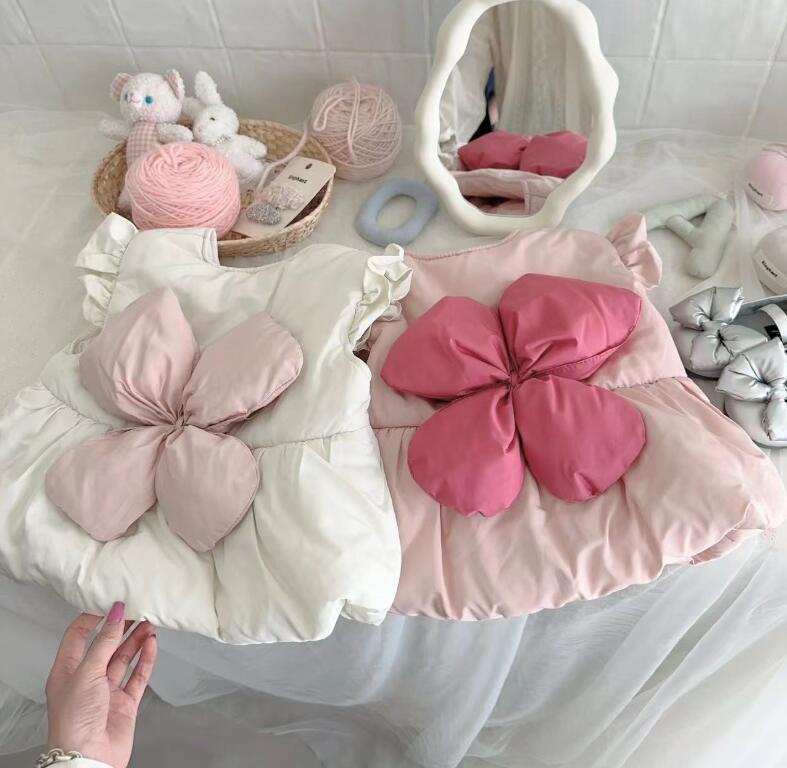 2024新品★子供服 　ダウンコート　ベストコート★90cm〜130cm 2色