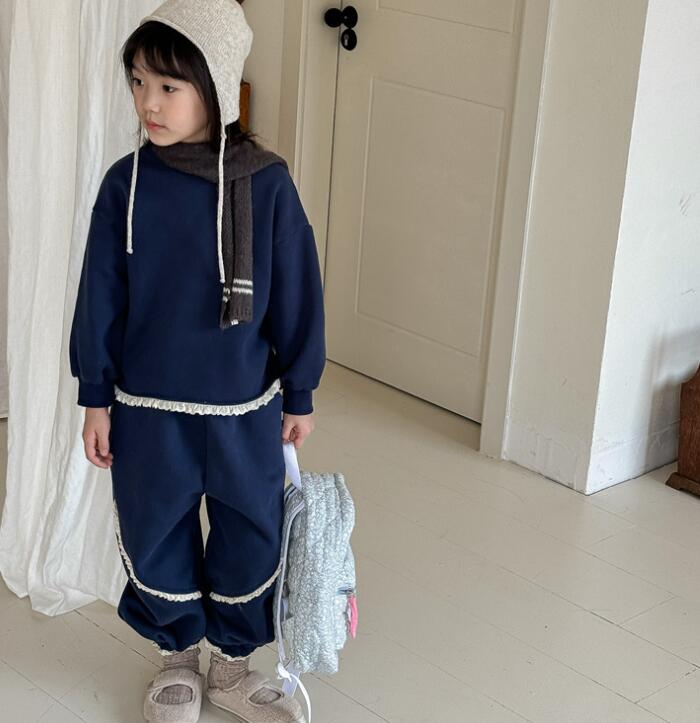 2024秋冬新品★子供服　セットアップ　裏起毛★80cm〜130cm 2色