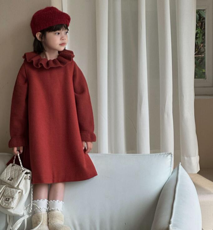 2024秋冬新品★子供服　ベストワンピース★90cm〜150cm 2色