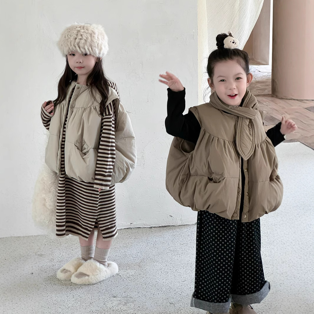 2024秋冬新品Y★子供服 　ベストコート+マフラー付き★90cm〜150cm 2色