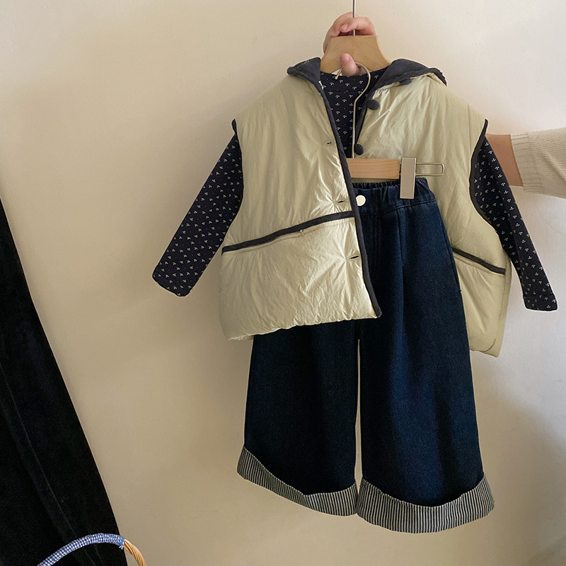 2024秋冬新品★子供服　インナー&ベストコート&デニムズボン★90cm〜130cm