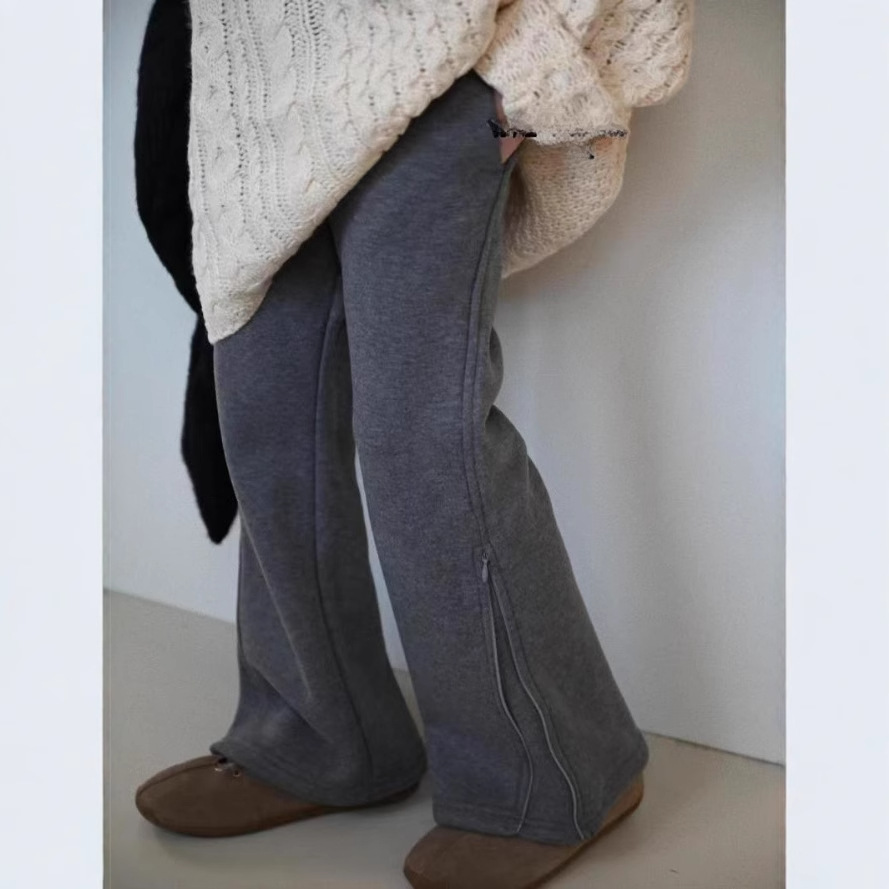 2024冬新入荷★子供服　ズボン　裏起毛★100〜150