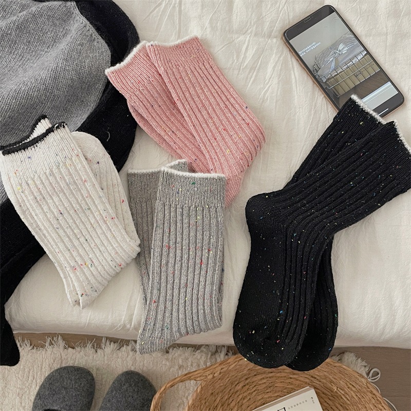 2024新入荷★大人用　靴下&ソックス★4色