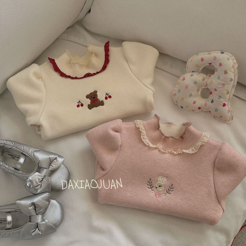 2024秋冬新作★子供服　トップス★90cm〜150cm 2色