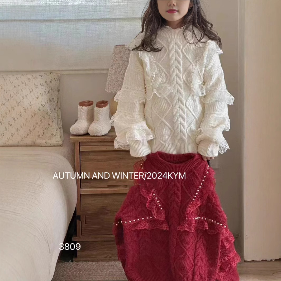 2024年新★子供服　セーター★90cm〜140cm 2色