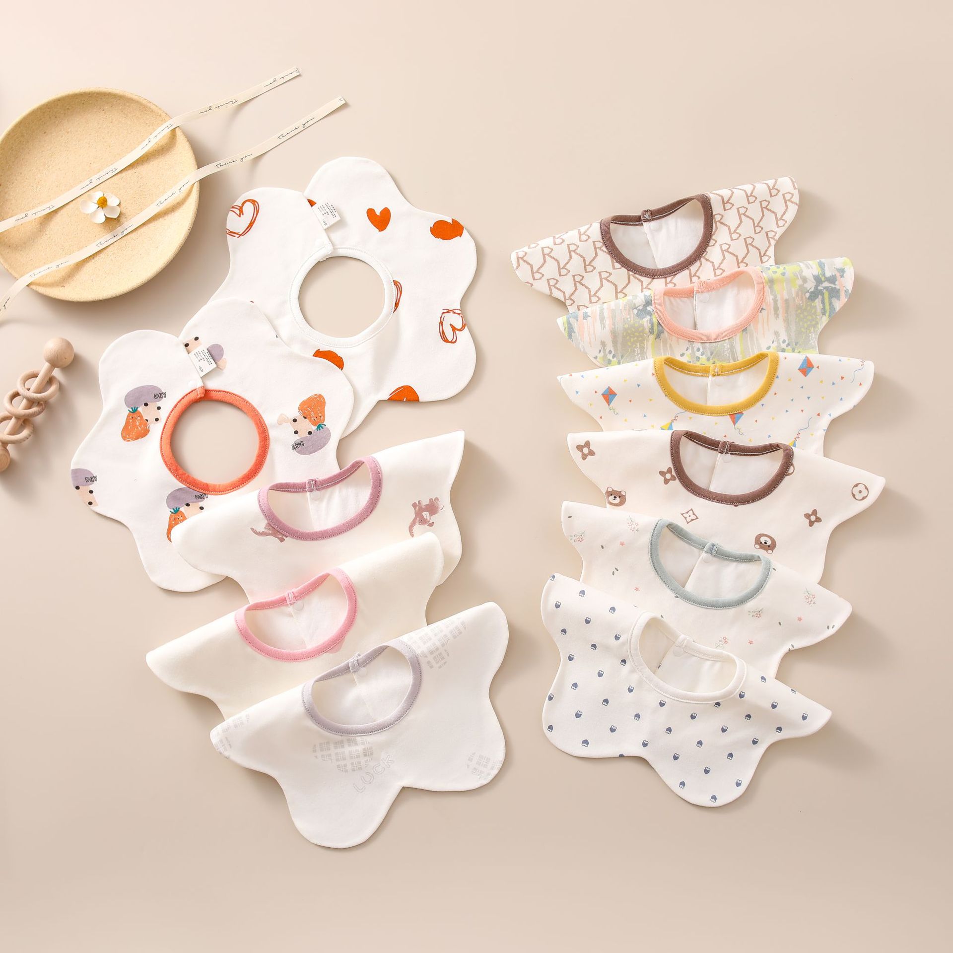 新登場★ベビー涎掛け★食事用★14色