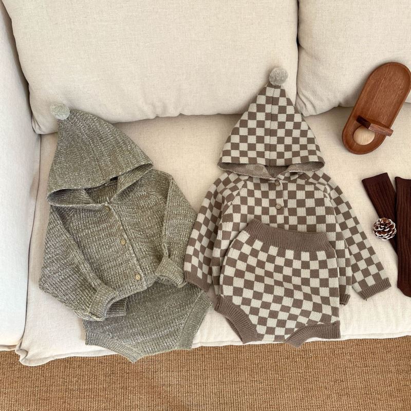 2025新品LL★子供服　セットアップ★73CM〜110cm 2色