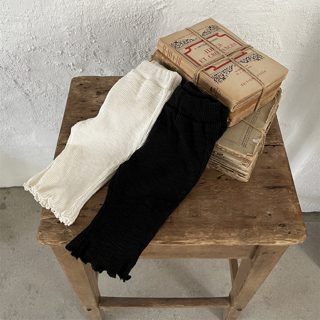 2025新入荷★子供服　ズボン ★66cm〜120cm 2色