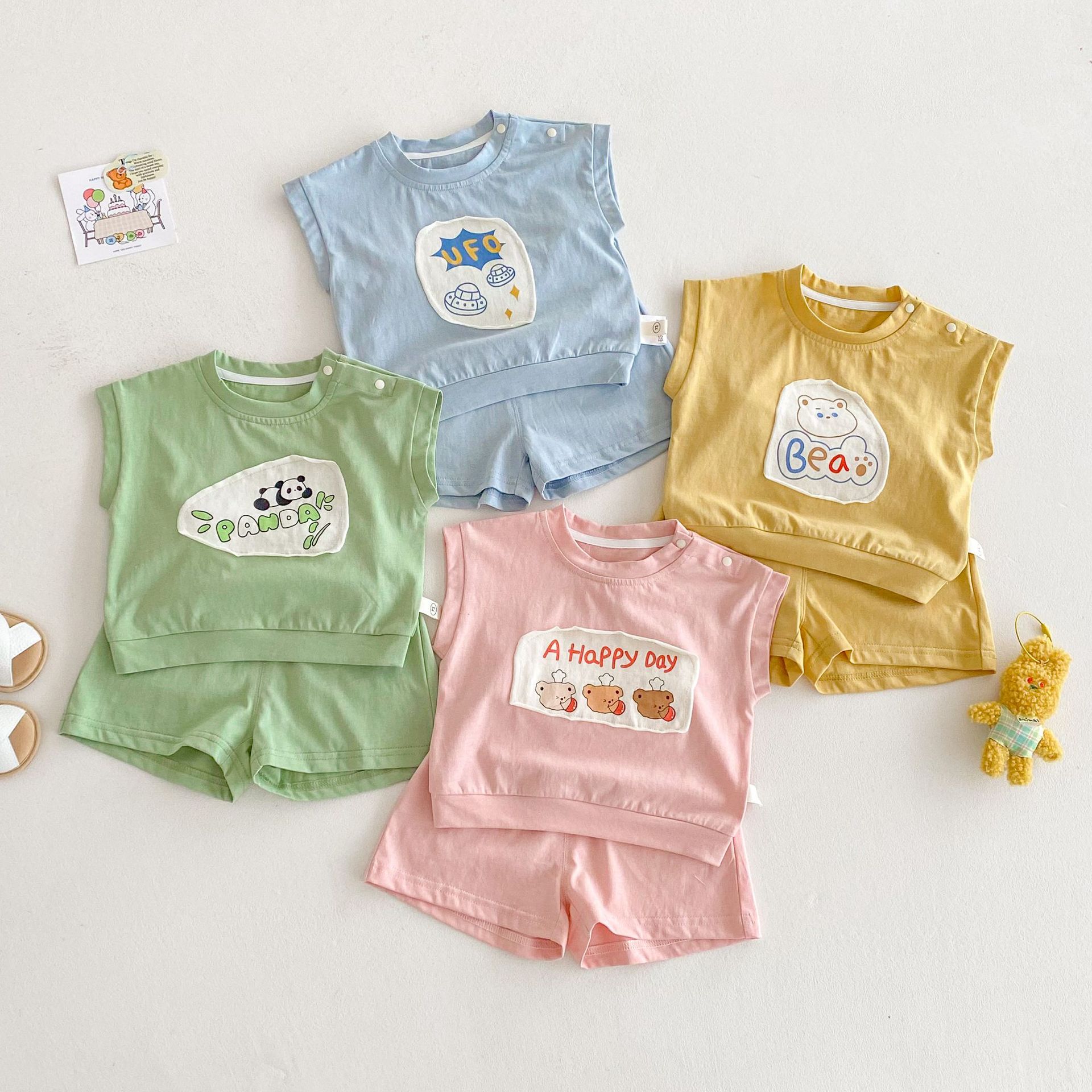 2025新品★子供服　セットアップ★73〜120 4色
