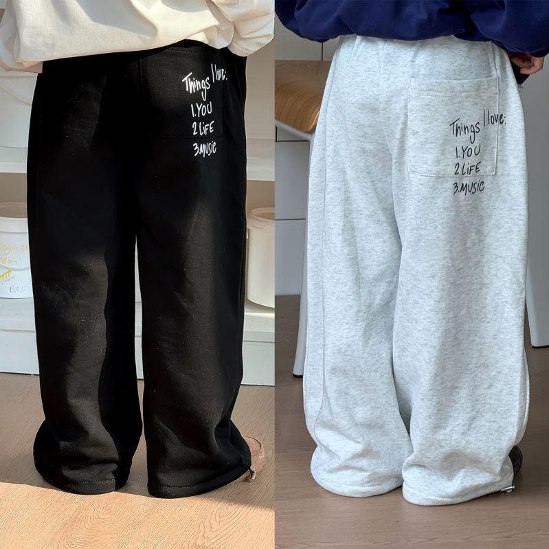 2025新入荷★子供服　ズボン★100cm〜150cm 2色