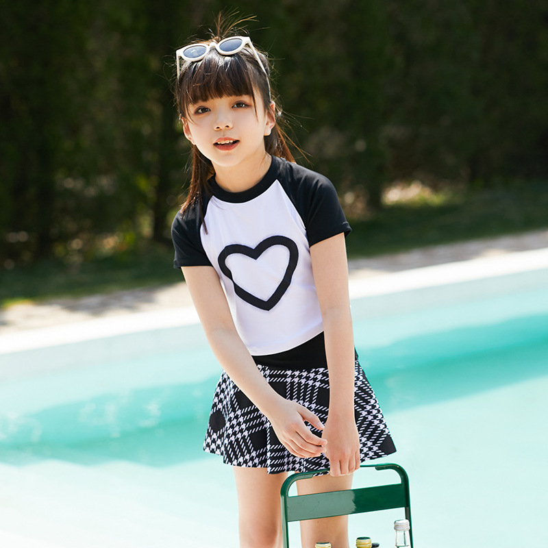 2025新品★子供服　水着★XL〜5XL