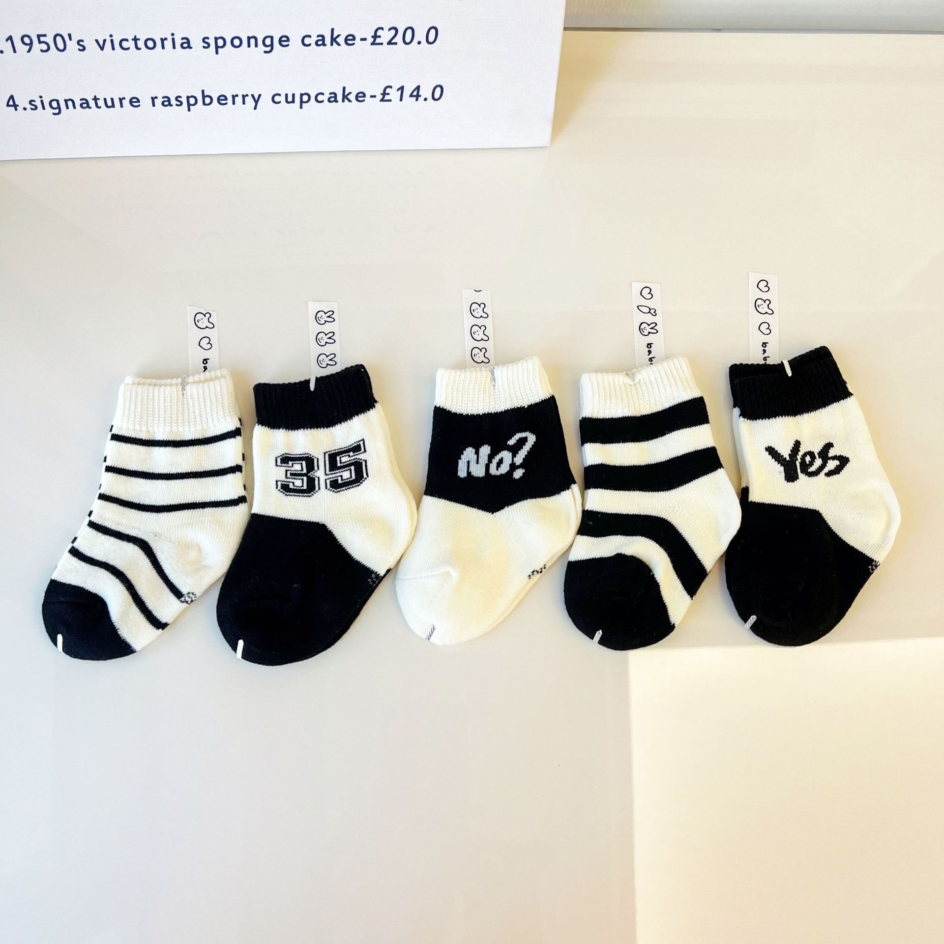 2025★キッズ靴下★ソックス★S(0-1歳)/M(1-3歳)/L(3-6歳) 5色