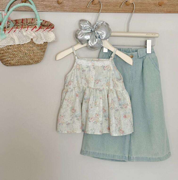2025新作★子供服　トップス★90cm〜140cm