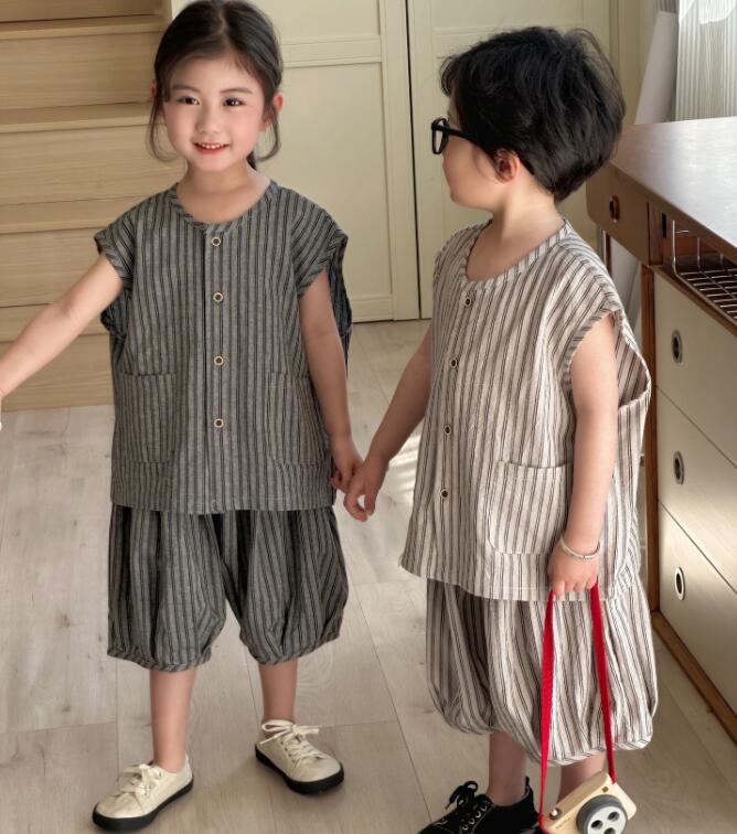 2025新品★子供服　セットアップ★90cm〜140cm 2色