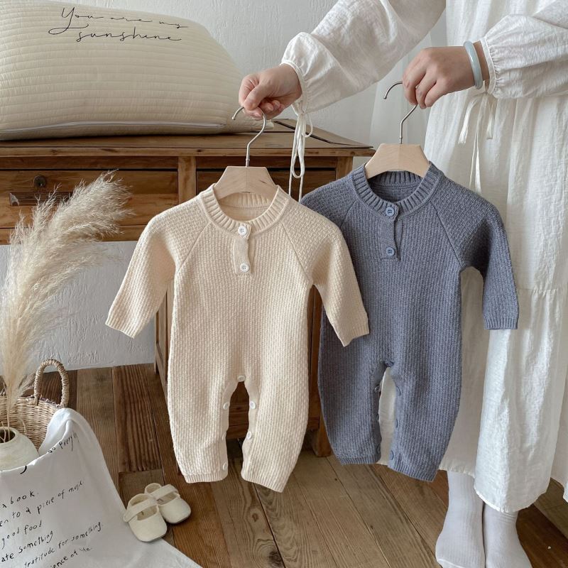 2025秋新入荷★ベビー服　ニットロンパース★66cm〜100cm 2色