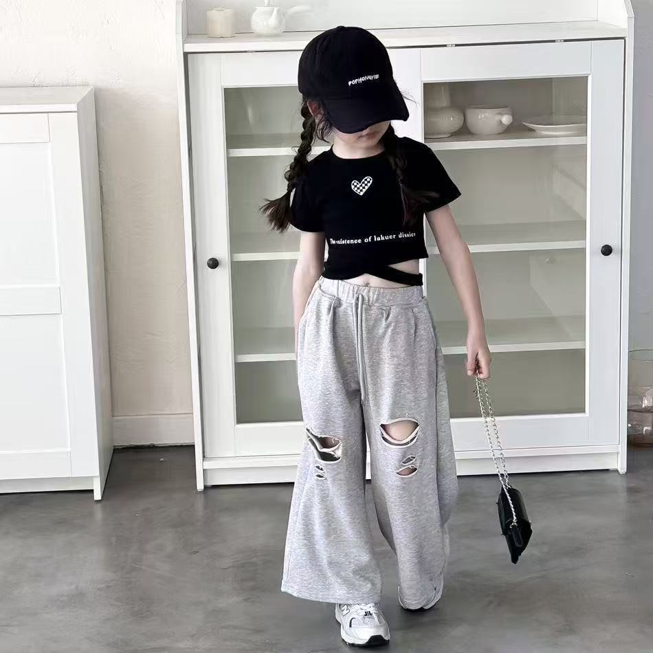 2025新作★子供服　トップス&ズボン分けて★90cm〜140cm