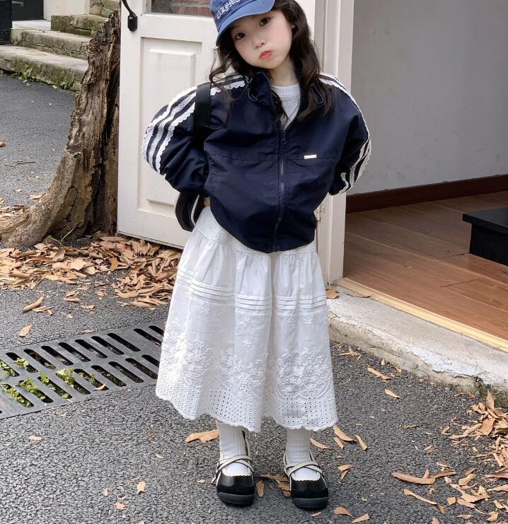 2025新品★子供服 　コート&スカート分けて★90cm〜140cm 2色